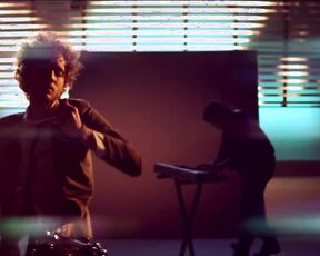 One Republic - Marchin On