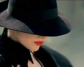 Rihanna - Te Amo