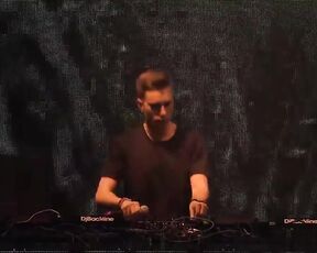 Nicky Romero premieres Linkin Park Remix at Ultra Miami